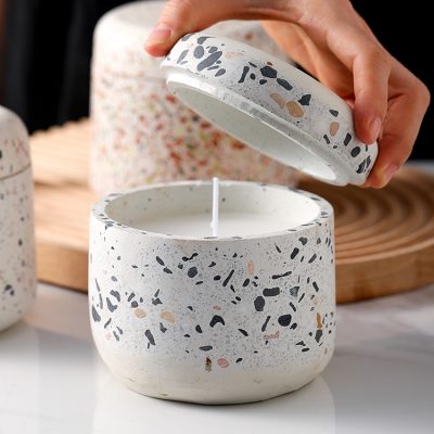 Colored ceramic candle jar with lid (2)