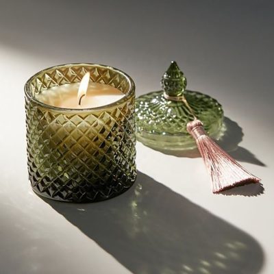Diamond-cut shaped glass candle jar (6)
