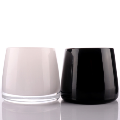 Manufacturer of low-priced glass candle jars (4)