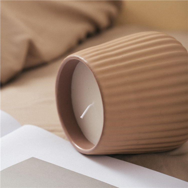 Newly designed stylish ceramic candle jar