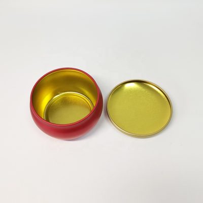 Red and gold candle tin (1)